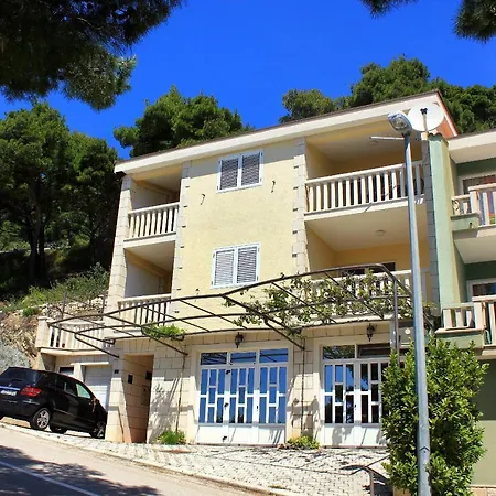 10027c * Baška Voda